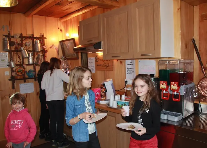 Апартаменты Julien Ле-Тийо